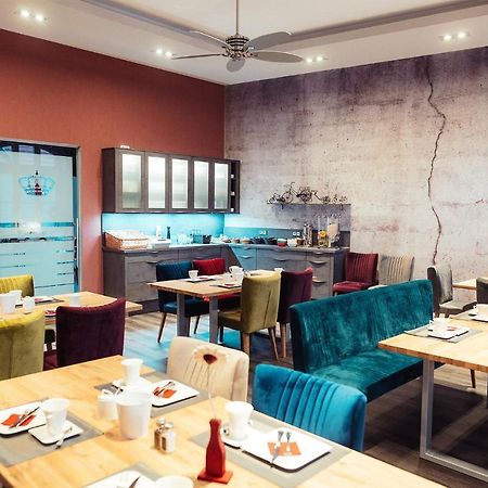 Hotel - Pension & Gaststaette "Alter Koenig" Hettstedt 외부 사진