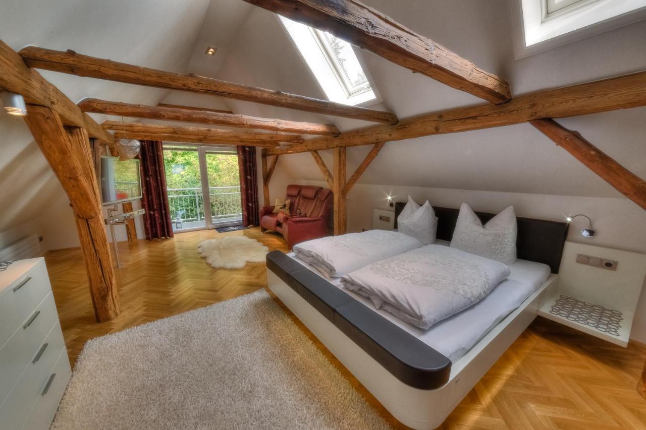 Hotel - Pension & Gaststaette "Alter Koenig" Hettstedt 외부 사진