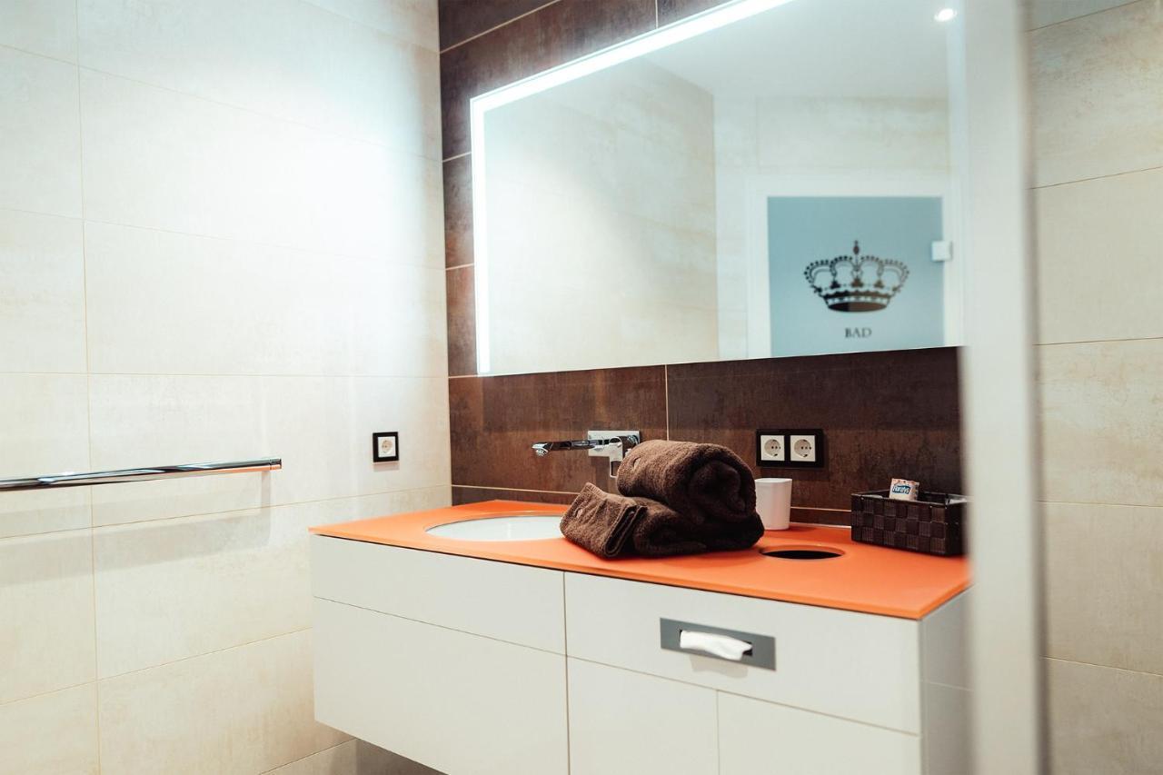 Hotel - Pension & Gaststaette "Alter Koenig" Hettstedt 외부 사진